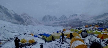 Conference of Climate Change will be held at Everest Base Camp